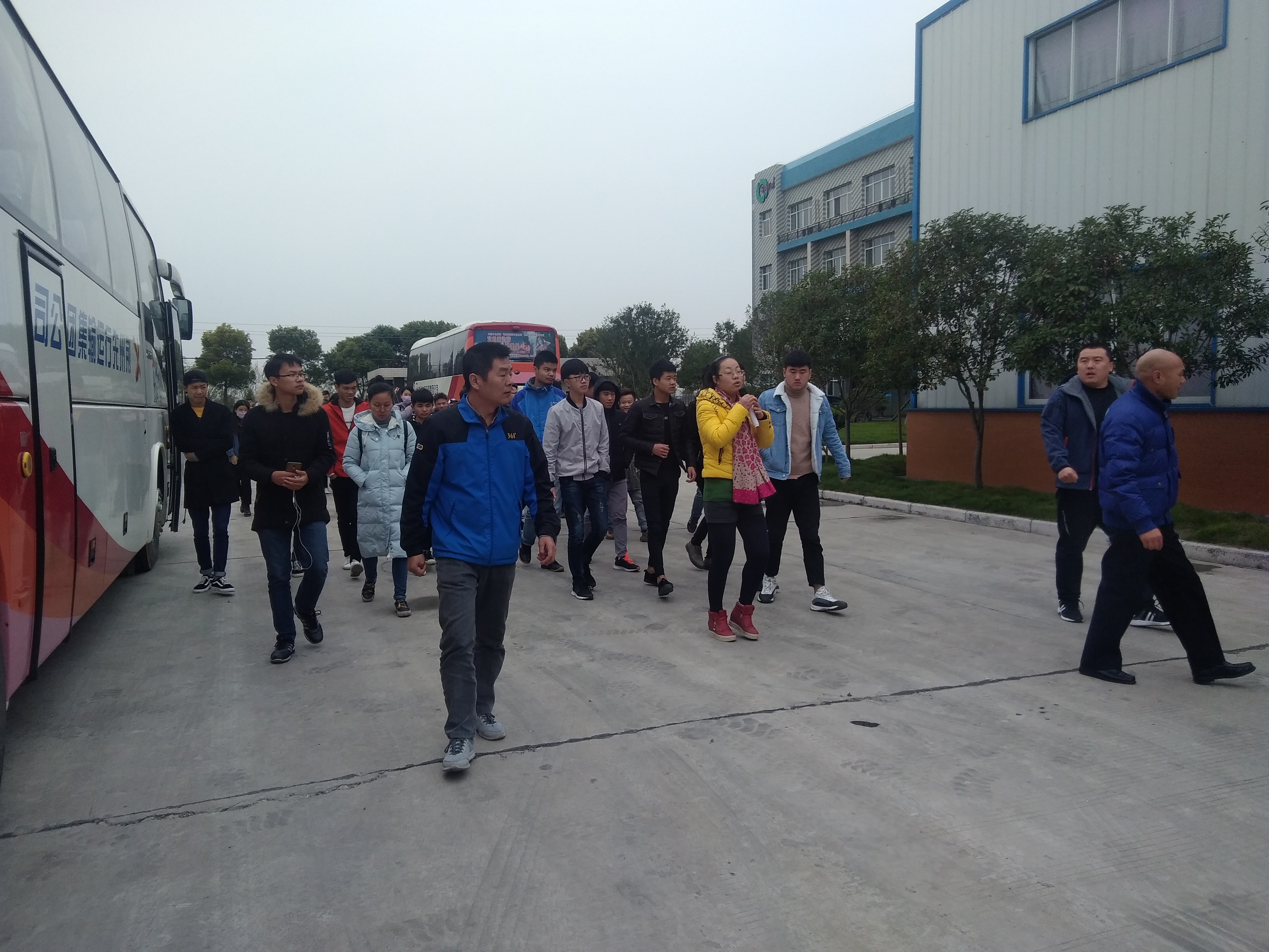 長(zhǎng)江大學(xué)學(xué)生團(tuán)隊(duì)到我司參觀(guān)學(xué)習(xí)